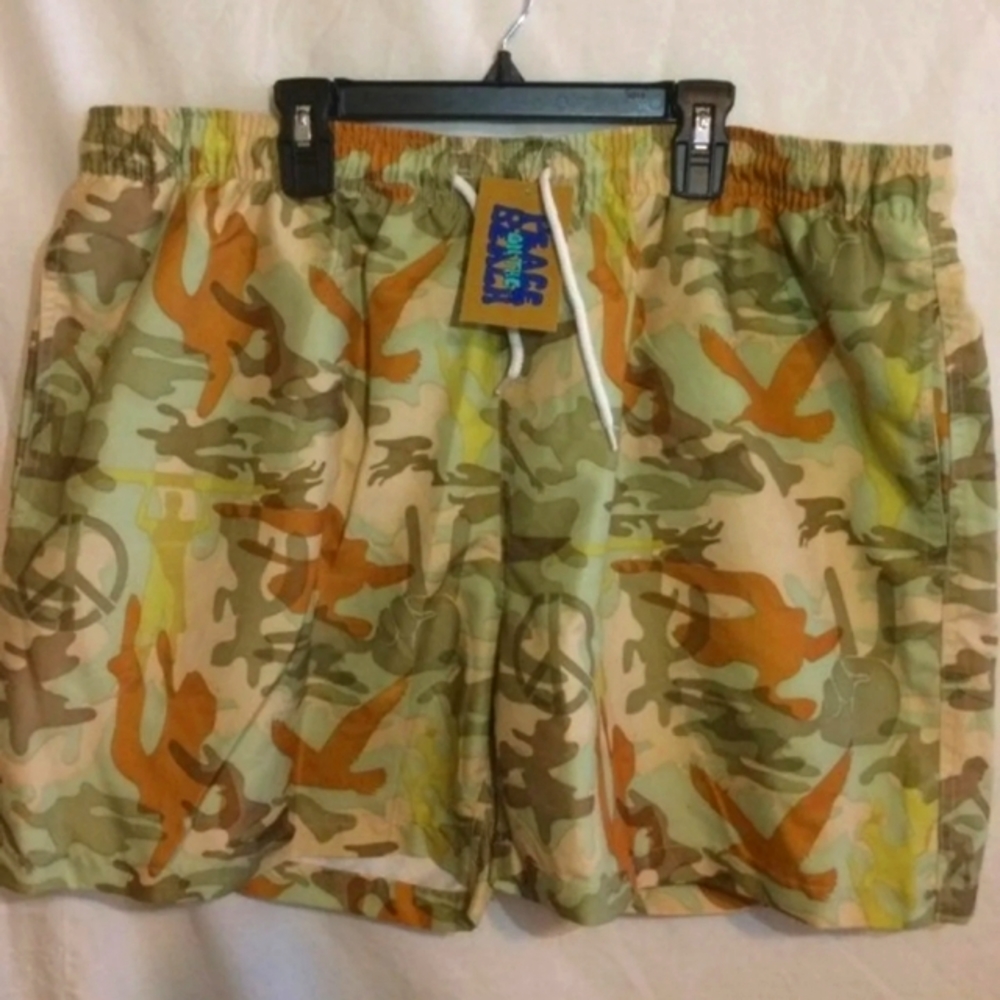 Men's Board Shorts Swim Trunks NWT